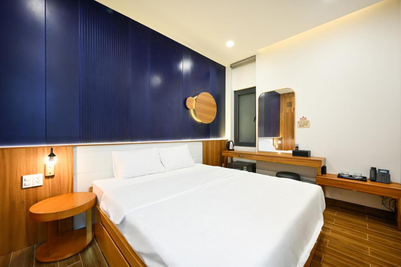 Lotus Airport Hotel Saigon Ho Şi Min Dış mekan fotoğraf