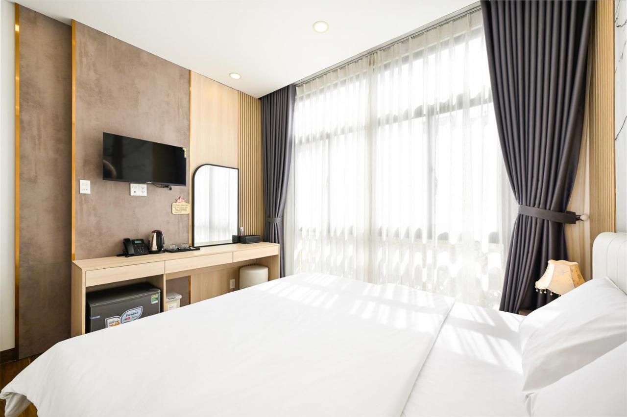 Lotus Airport Hotel Saigon Ho Şi Min Dış mekan fotoğraf