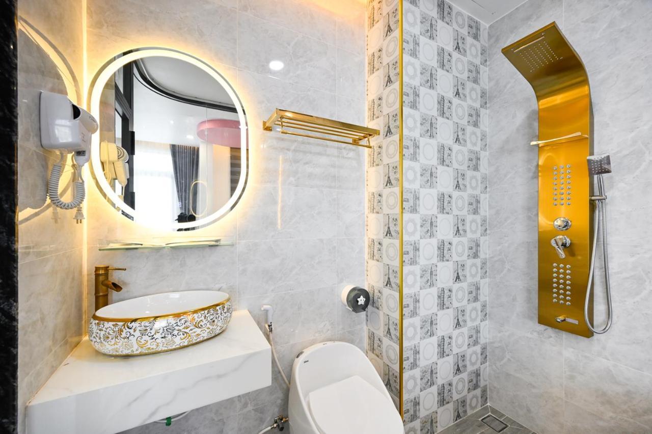 Lotus Airport Hotel Saigon Ho Şi Min Dış mekan fotoğraf