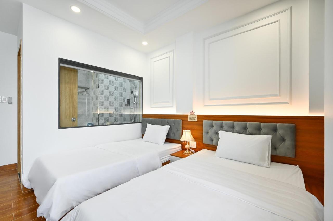 Lotus Airport Hotel Saigon Ho Şi Min Dış mekan fotoğraf